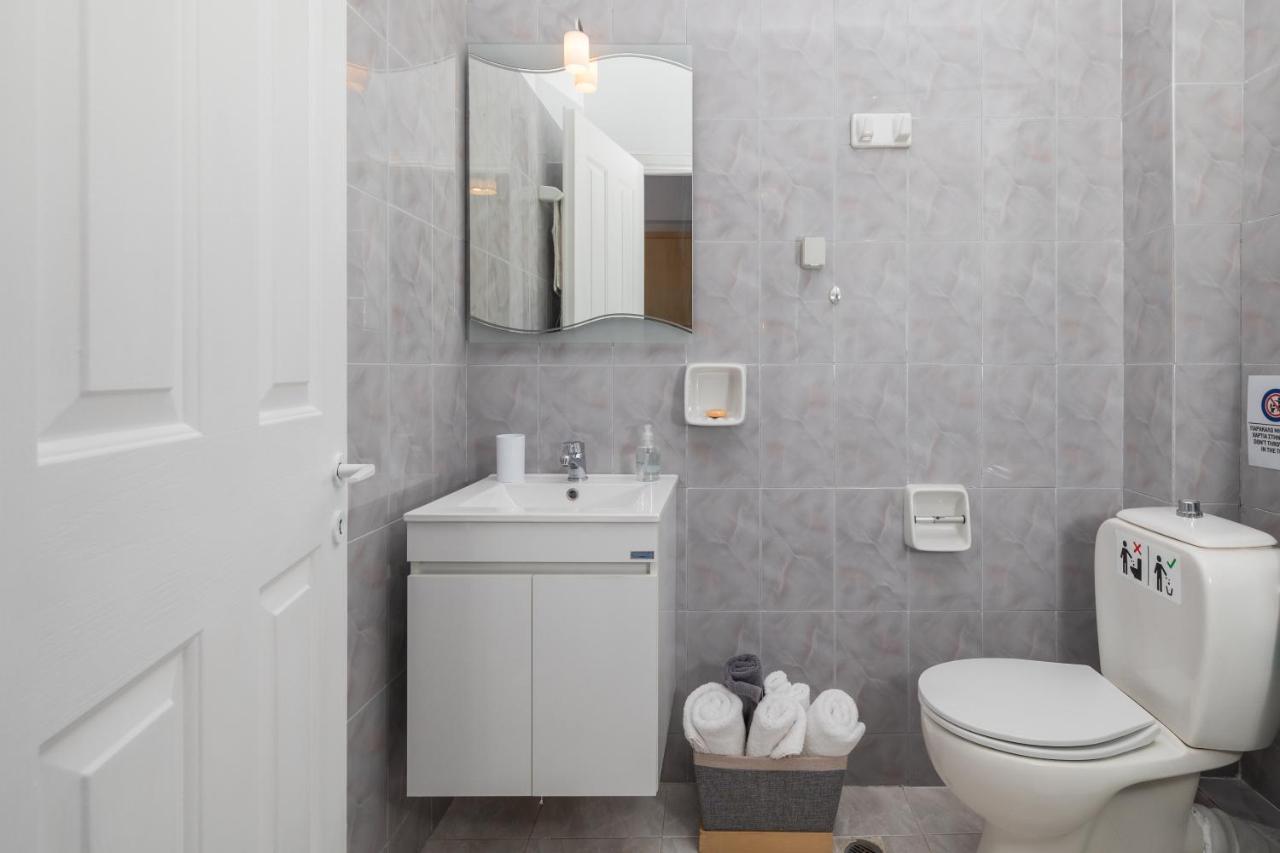 White House Studios & Apartments Argostoli  Exterior photo