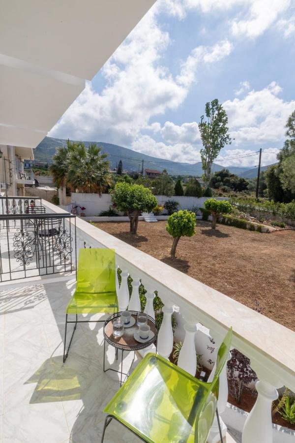 White House Studios & Apartments Argostoli  Exterior photo